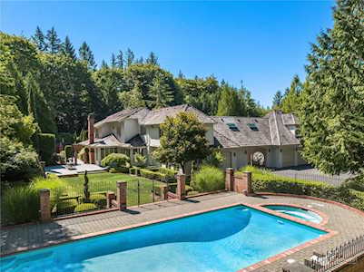 5570 248th Place SE Issaquah, WA 98029