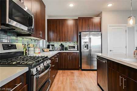 6929 Whisper Canyon Place North Las Vegas, NV 89084