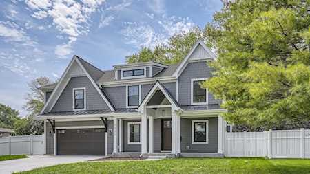 1502 N Harvard Ave Arlington Heights, IL 60004