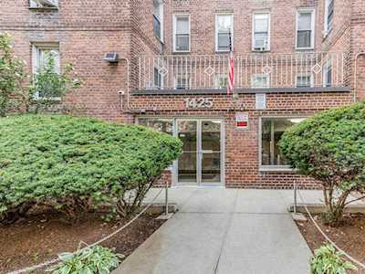 1425 Thieriot Ave #6C Bronx, NY 10460