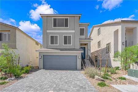 7817 Bethel Heights Ln Las Vegas, NV 89113