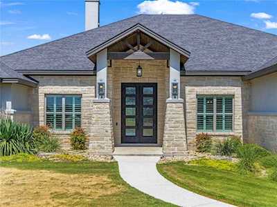 1309 Eagle Point DR Georgetown, TX 78628