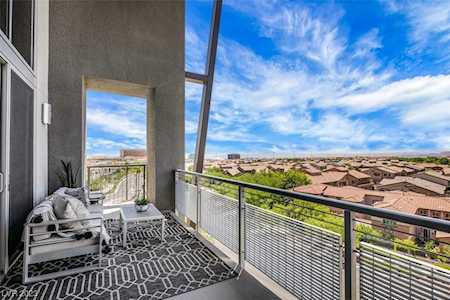 11441 Allerton Park Dr #413 Las Vegas, NV 89135