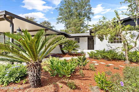 2824 Woodland DR Orange Park, FL 32073