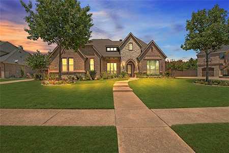 968 Rockport Lane Allen, TX 75013