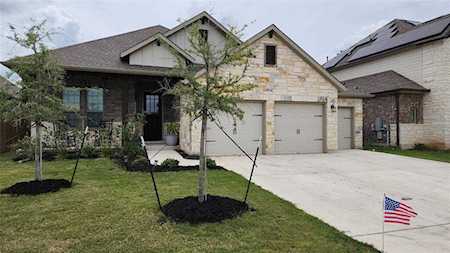 201 Calera ST Liberty Hill, TX 78642