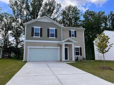 781 Mirror Pond Drive Zebulon, NC 27597