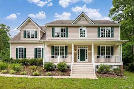 9310 Beaver Bridge Rd Moseley, VA 23120