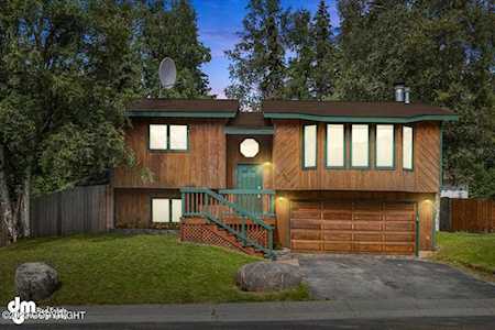 18225 Hidden Falls Ave Eagle River, AK 99577