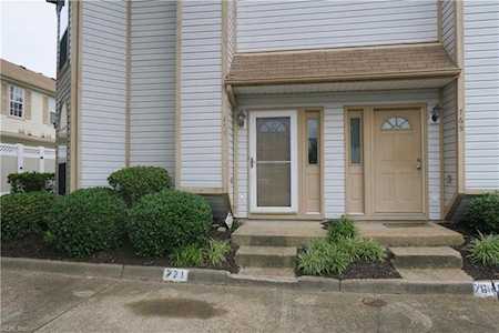 771 Harbor Springs Trl Virginia Beach, VA 23462