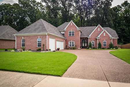4280 Strawbridge Dr Bartlett, TN 38135