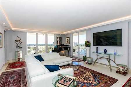 1 Las Olas Circle #1402 Fort Lauderdale, FL 33316
