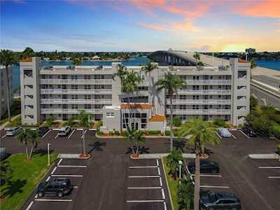 5701 Bahia Del Mar CIRCLE #504 St. Petersburg, FL 33715