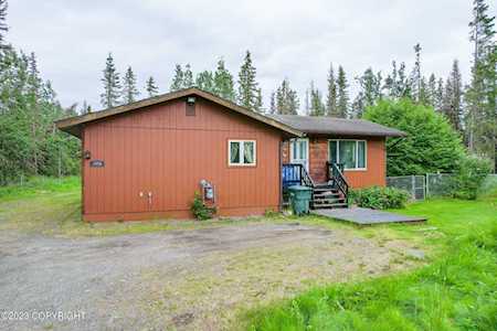 4350 Beaver Loop Rd Kenai, AK 99611