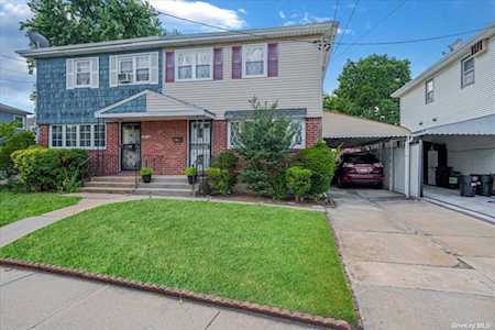 147-20 253rd Place Rosedale, NY 11422