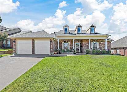 2966 Masters Court S Burleson, TX 76028