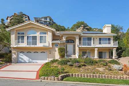 9744 Indian Creek Way Escondido, CA 92026