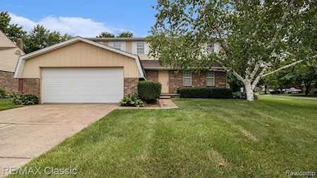 7628 Admiralty Dr Canton Twp, MI 48187