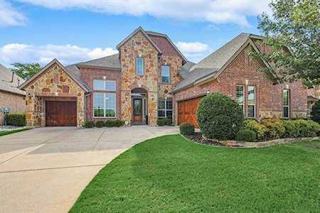 9501 Blanco Drive Lantana, TX 76226