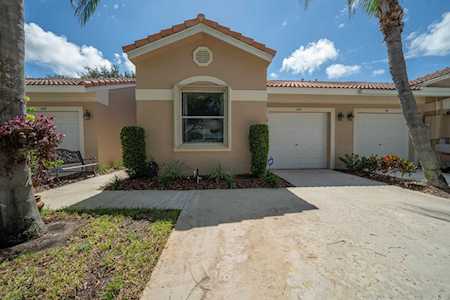 319 E E Coral Trace Circle Delray Beach, FL 33445