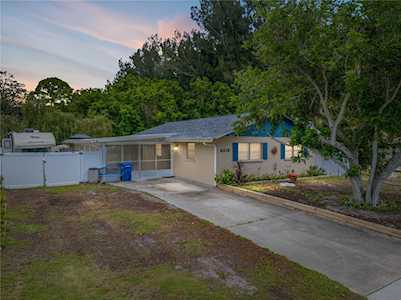 4216 3rd Ave W Palmetto, FL 34221