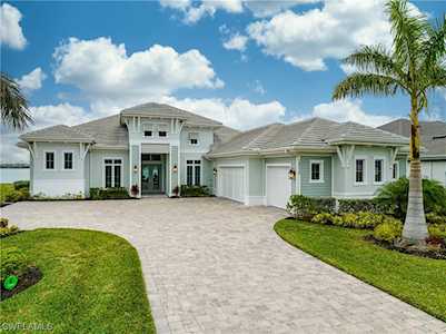 18530 Blue Eye Loop Fort Myers, FL 33913