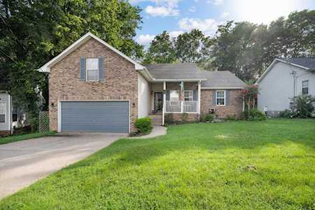 163 Northlake Dr Hendersonville, TN 37075