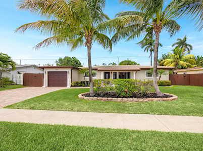 355 NE 24th Street Boca Raton, FL 33431