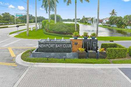 6774 Newport Lake Circle Boca Raton, FL 33496