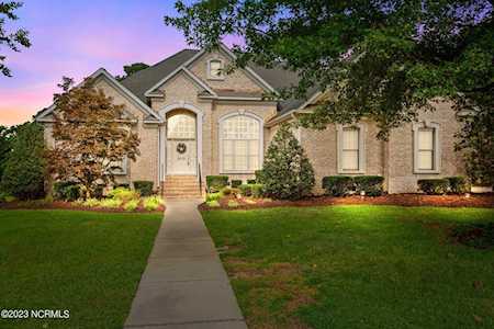 3010 Westview Dr Greenville, NC 27834