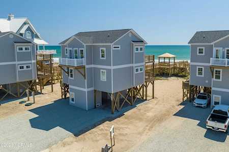 1030 New River Inlet Rd North Topsail Beach, NC 28460