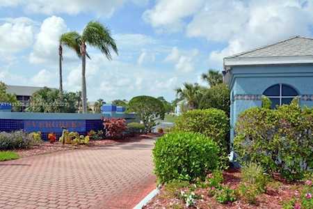 1677 SE Green Acres Cir #LL 102 Port St. Lucie, FL 34952