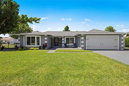 1701 E Saint Clair Ave North Fort Myers, FL 33903