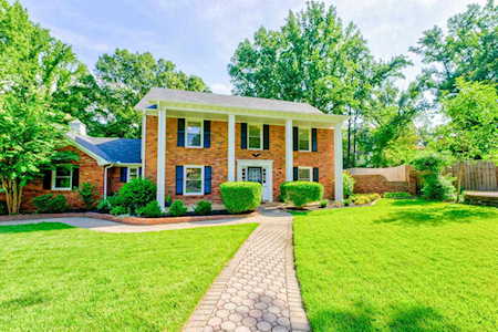 8522 Windy Oaks Cv Germantown, TN 38139
