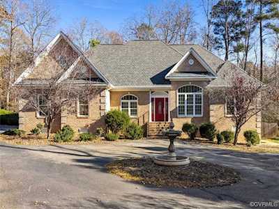 11111 Woodland Pond Parkway Chesterfield, VA 23838