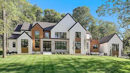 1327 Harding Pl Nashville, TN 37215