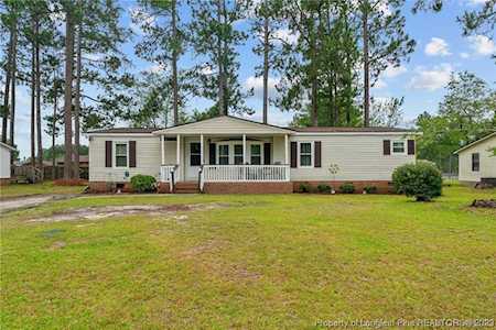 6481 Overhills Rd Spring Lake, NC 28390