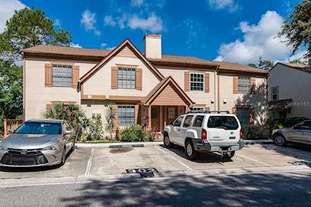 302 Brigadoon Dr Clearwater, FL 33759