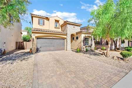 9723 Skiers Chalet Ct Las Vegas, NV 89178
