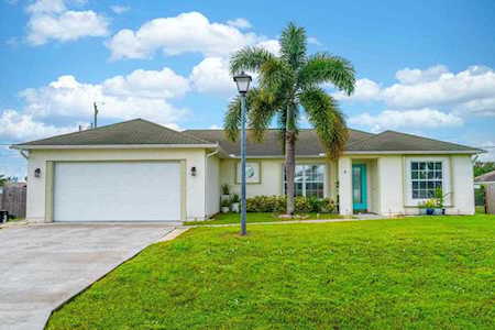 325 SW Hollyhock Drive Port St Lucie, FL 34953