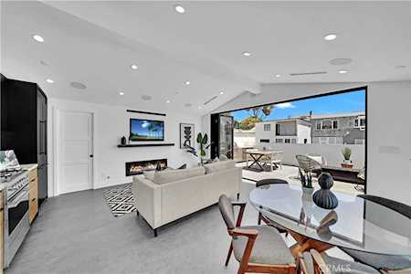 712 .5 Iris Corona Del Mar, CA 92625