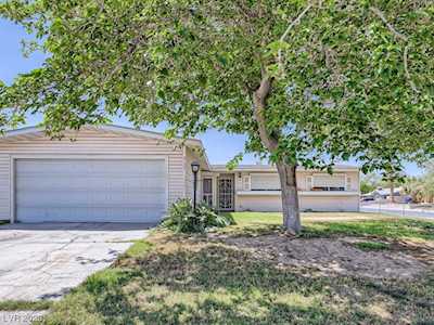 2135 Caravelle St Las Vegas, NV 89142