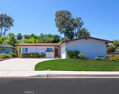 4522 Paseo De Las Tortugas Torrance, CA 90505