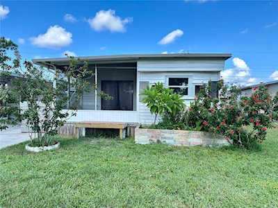 2119 Lullaby Dr Holiday, FL 34691