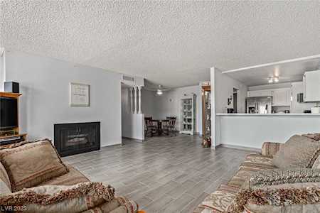 725 N Royal Crest Circle #215 Las Vegas, NV 89169