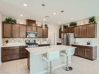 2401 Albury Ave North Las Vegas, NV 89086