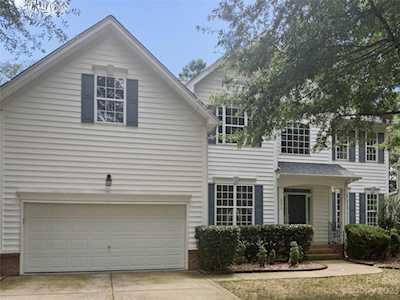 9815 Aragorn Ln NW Charlotte, NC 28269