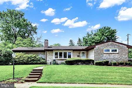 17 Citadel Dr Camp Hill, PA 17011
