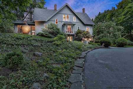 194 West Chestnut St Kingston, NY 12401