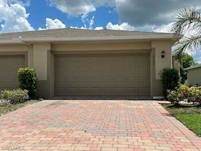 19543 Galleon Point Dr Lehigh Acres, FL 33936